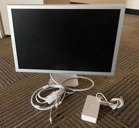 Apple Cinema HD Display